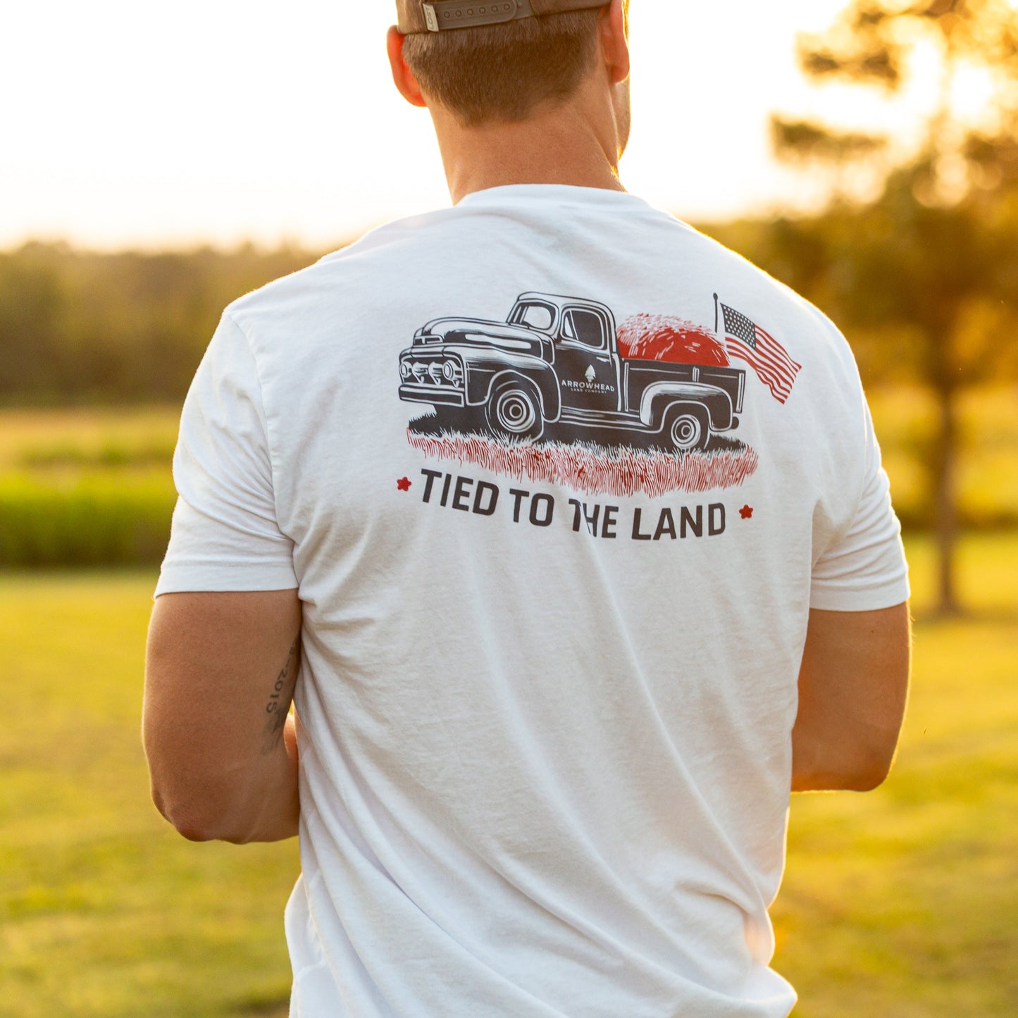 TIED TO THE LAND Short Sleeve Pocket Tee